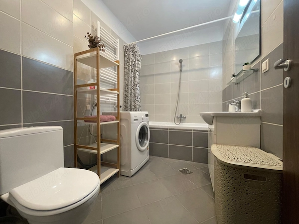 Închiriez apartament 2 camere in Uranus Plaza,etaj 1, parcare subterană — fotografia 3