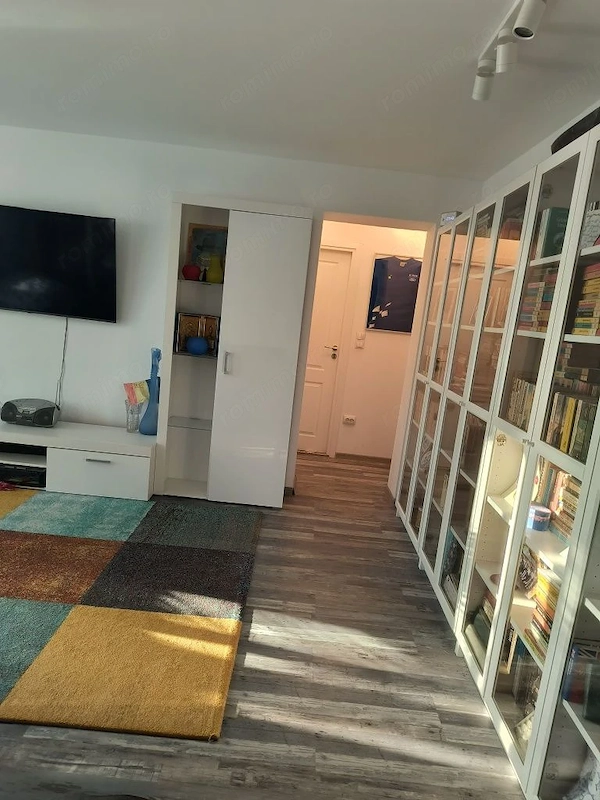 Vanzare apartament 3 camere decom., renovat complet, centrală – Drumul Taberei — fotografia 3