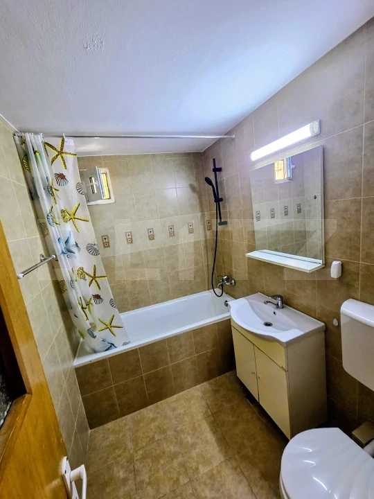 Apartament decomandat, 3 camere, 2 bai, Mănăștur, zona Kaufland — fotografia 3
