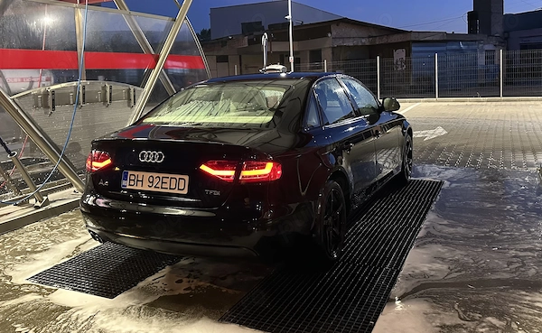 AUDI A4 2009 — imagine 3