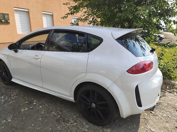 SEAT Leon 2010 — imagine 9