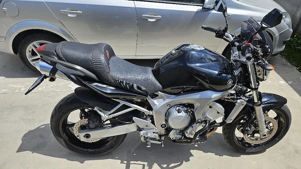 Yamaha fz6N S1 an 2004
