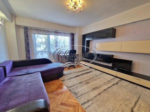 3 camere mobilat, Piata Cipariu — fotografia 3