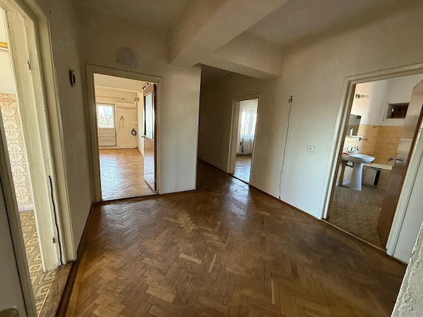 Apartament deosebit 4 camere - boxa - garaj etaj 3 din 4 — fotografia 3