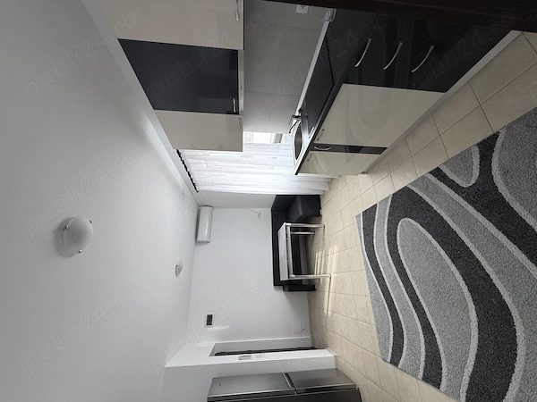 Proprietar 2 camere decomandate,bloc nou,prima inchiriere,Lipovei-Aradului Iulius Mall,mobilat — fotografia 3