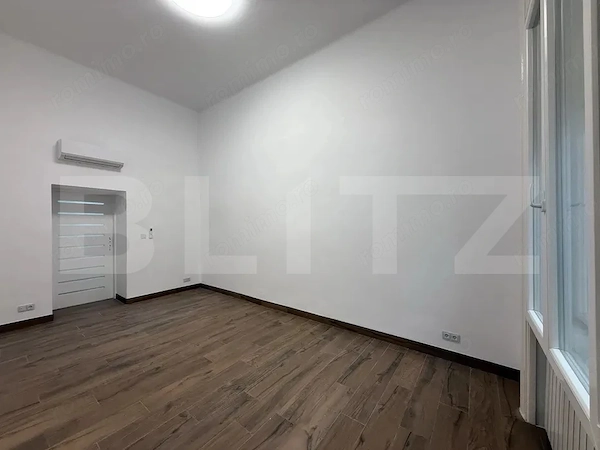 Spațiu versatil / Apartament cu 2 camere de închiriat – Zona Ultracentrală — fotografia 2