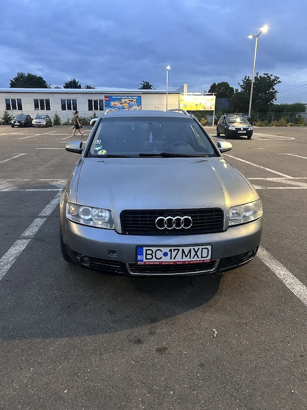 AUDI A4 2004 — imagine 4