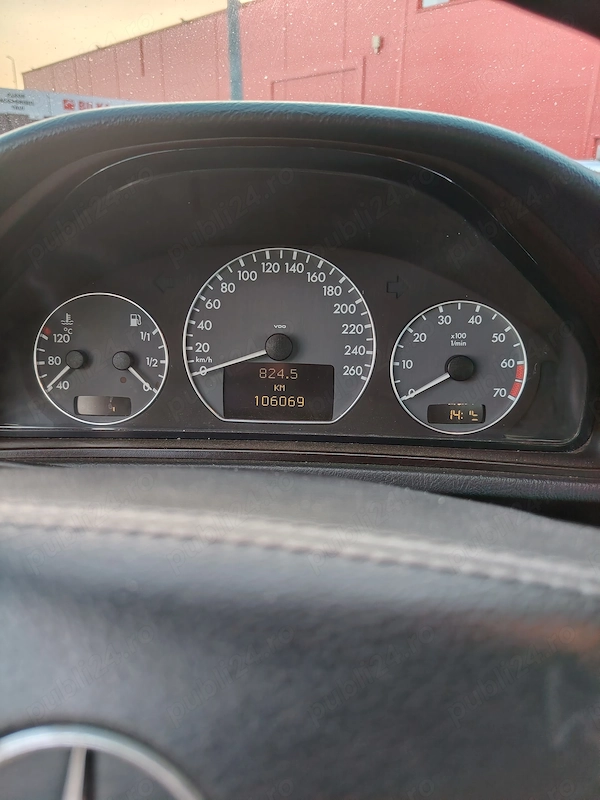 MERCEDES-BENZ CLK-Class 2002 — imagine 5
