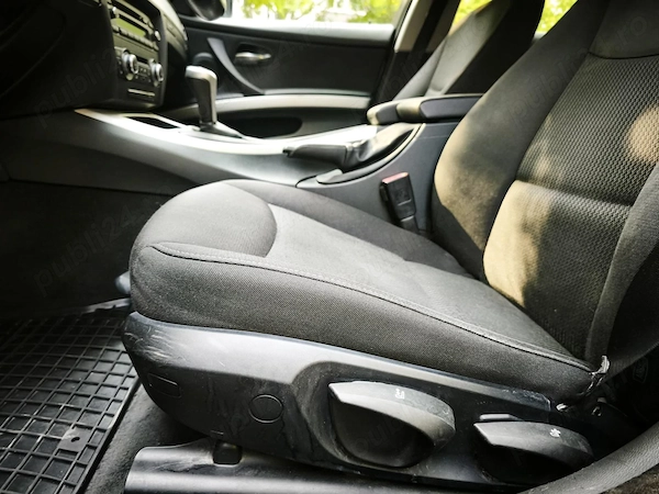 BMW 3 Series 2010 — imagine 10