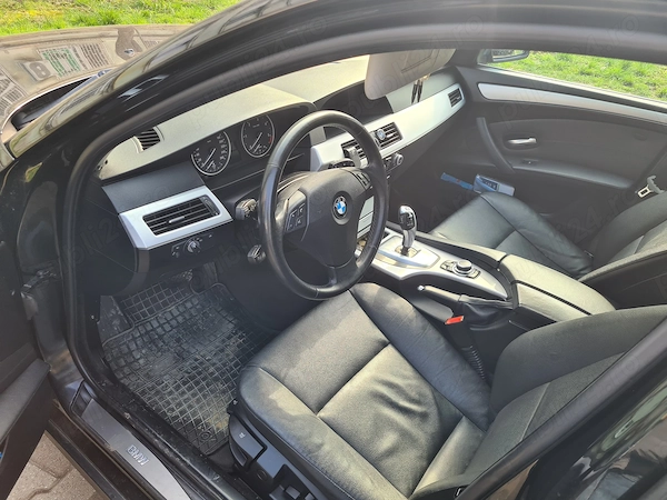 BMW 5 Series 2009 — imagine 6