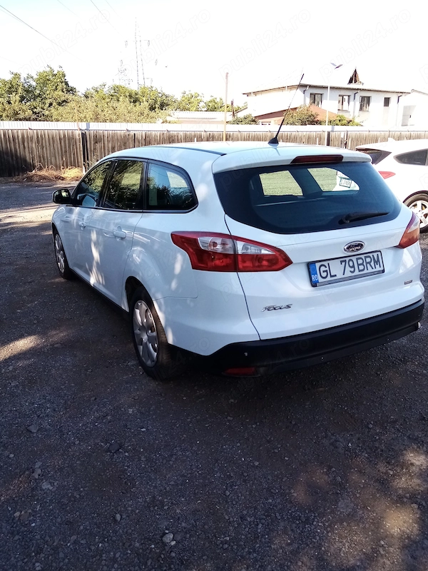 FORD Focus 2014 — imagine 5