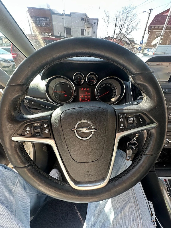 OPEL Zafira 2014 — imagine 10