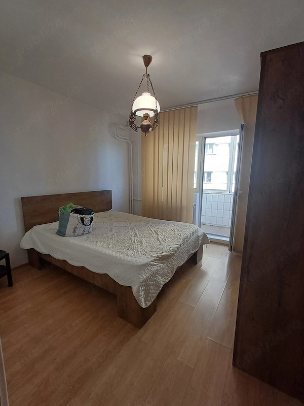 Inchiriez apart 3 camere Sect 2 Bucuresti — fotografia 3