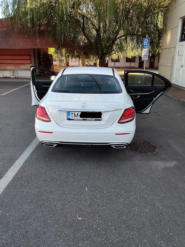 MERCEDES-BENZ E-Class 2020 — imagine 2