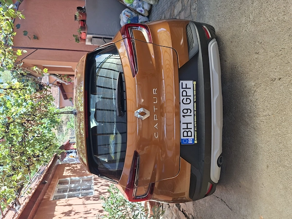 RENAULT Captur 2020 — imagine 2