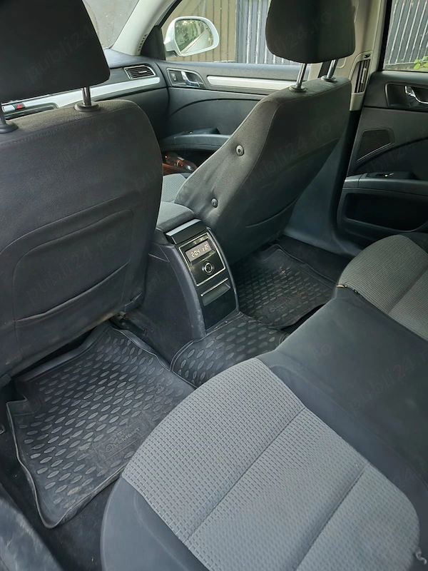 SKODA Superb 2011 — imagine 6