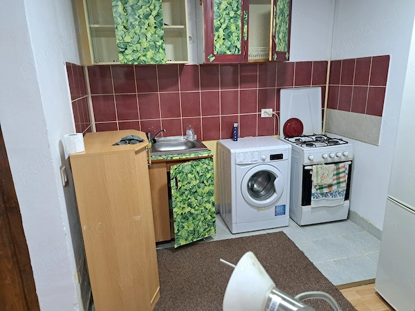 Închiriez apartament cu o cameră — fotografia 1