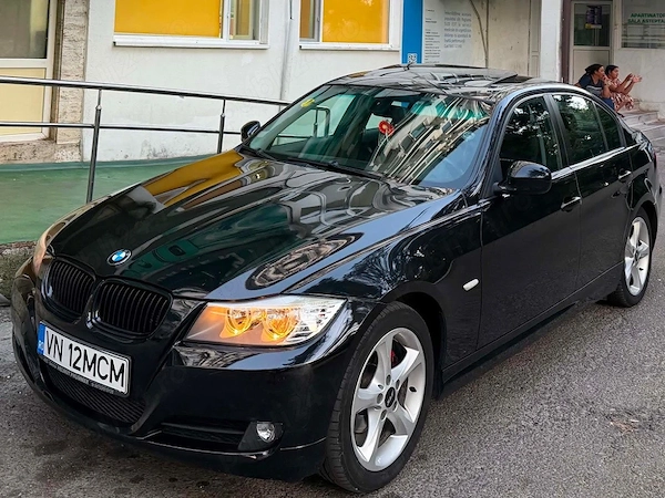 BMW 3 Series 2011 — imagine 2