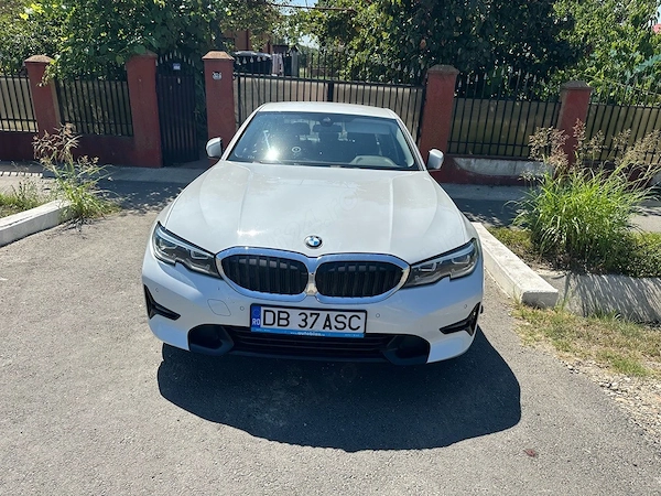BMW 3 Series 2019 — imagine 3