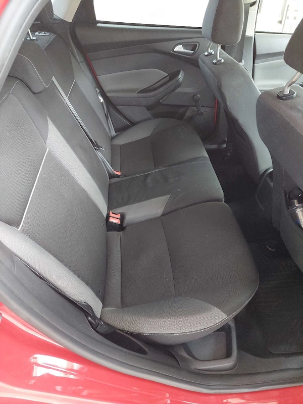 FORD Focus 2012 — imagine 4