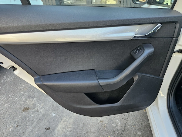 SKODA Octavia 2014 — imagine 4