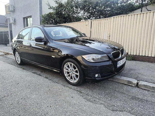 BMW 3 Series 2011 — imagine 3
