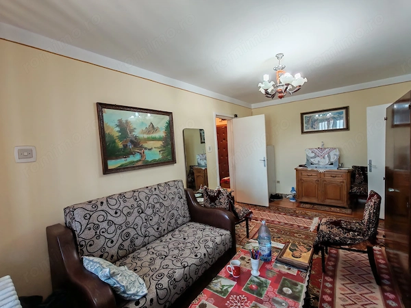 2 camere, suprafață utilă 50 mp, etaj intermediar — fotografia 3
