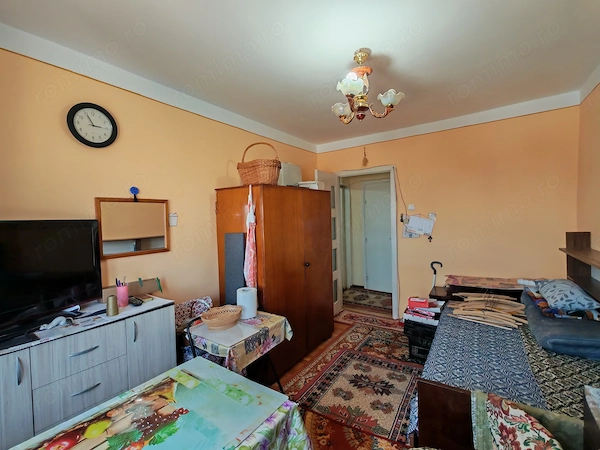 2 camere, suprafață utilă 50 mp, etaj intermediar — fotografia 2