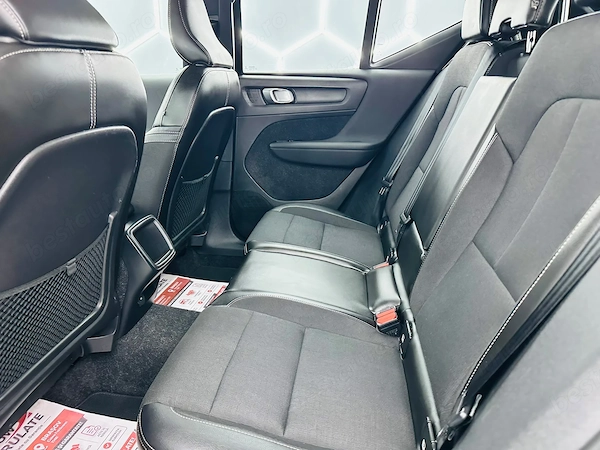VOLVO XC40 2019 — imagine 14