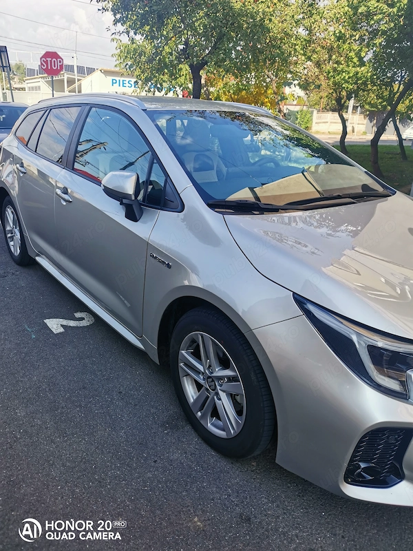 TOYOTA Corolla 2023 — imagine 2