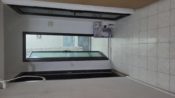 Închiriez apartament două camere — fotografia 1