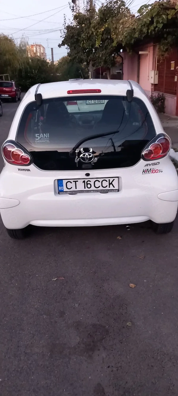 TOYOTA Aygo 2011 — imagine 5