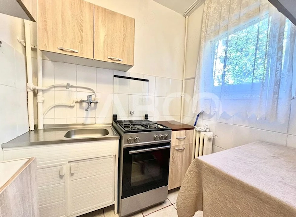 Garsoniera de vanzare in Marasti la cheie cu balcon zona Cesarom — fotografia 3