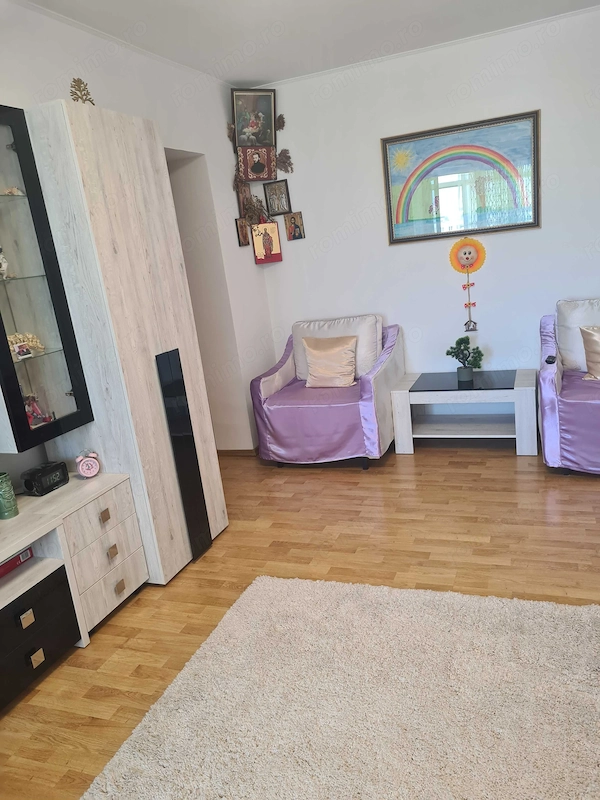 Vanzare Apartament 2 camere, 55 mp, loc de parcare, balcon închis – Sector 5 — fotografia 3