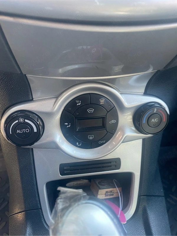 FORD Fiesta 2011 — imagine 4