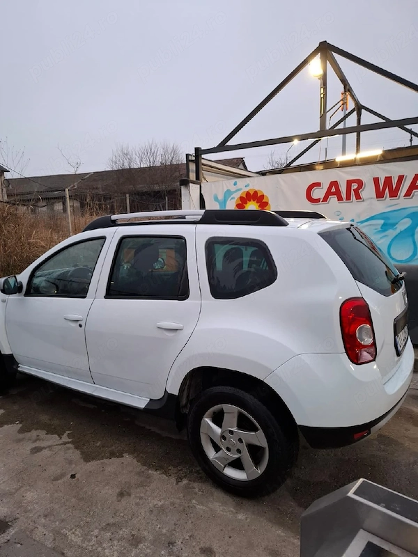 DACIA Duster 2011 — imagine 3