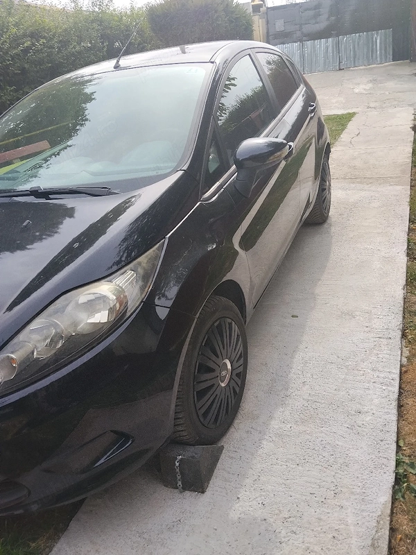FORD Fiesta 2010 — imagine 3