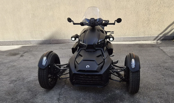 Can am Ryker 900 Sport