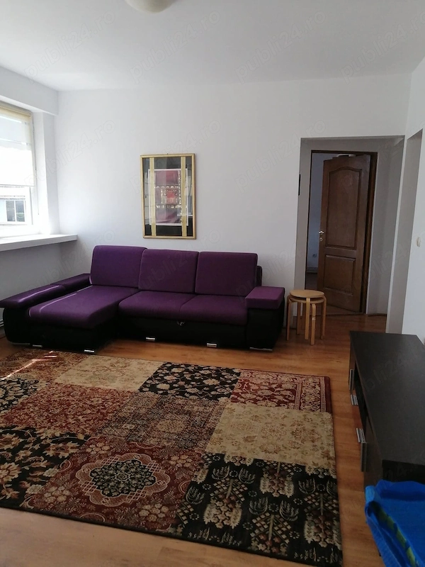 Inchiriez apartament 3 camere central Deva — fotografia 1