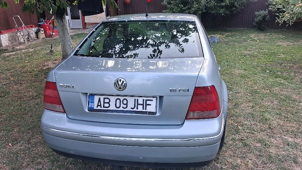 VOLKSWAGEN Bora 2003 — imagine 5