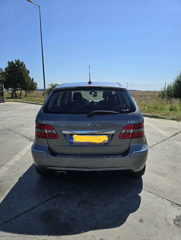 MERCEDES-BENZ B-Class 2010 — imagine 3