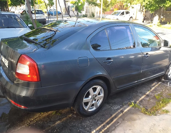 SKODA Octavia 2011 — imagine 2