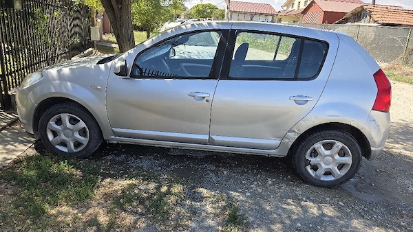 DACIA Sandero 2009 — imagine 2