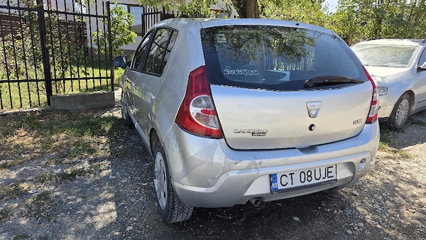 DACIA Sandero 2009 — imagine 3