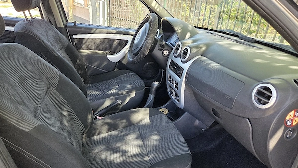 DACIA Sandero 2009 — imagine 5