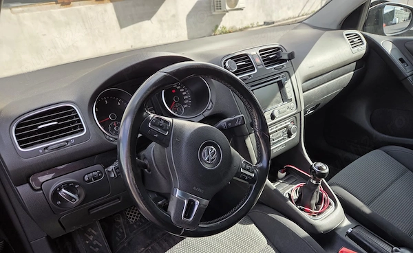 VOLKSWAGEN Golf 2009 — imagine 4
