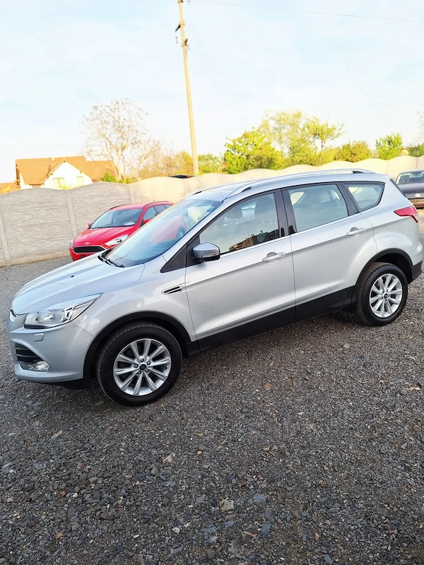 FORD Kuga 2015 — imagine 2