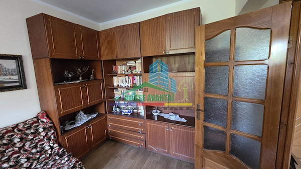 Apartament 3 camere, decomandat | Piața Unirii, Focșani — fotografia 2