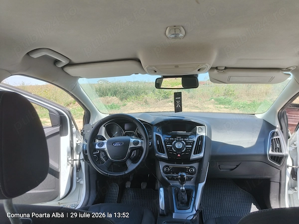 FORD Focus 2011 — imagine 9