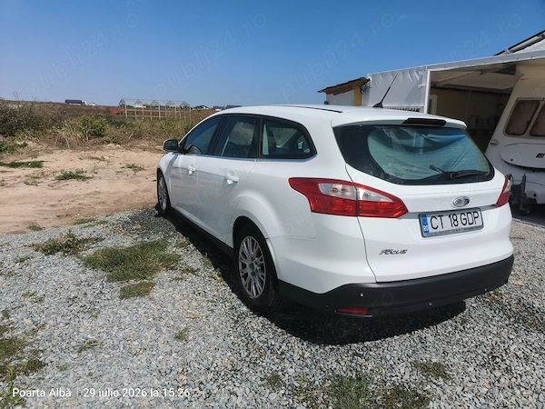 FORD Focus 2011 — imagine 3